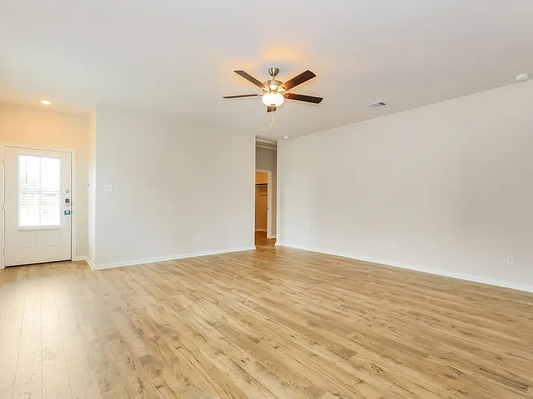 15642 Plum Brook Dr — Photo 5