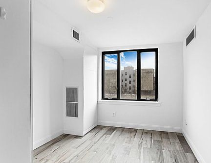 2nd image of 43 Avenue A #5C