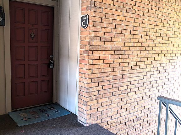 3rd image of 2816 Lineville Dr APT 204C
