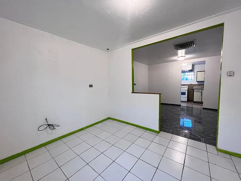 Central Studio Apartment — Photo 5