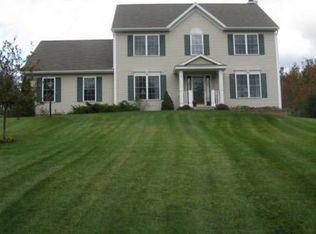 8 Villa Rd, Albany, NY 12204