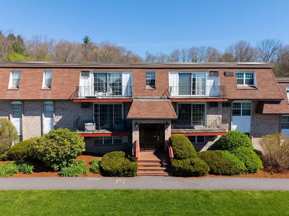 12 Williamsburg Ct Unit 1, Shrewsbury, MA 01545
