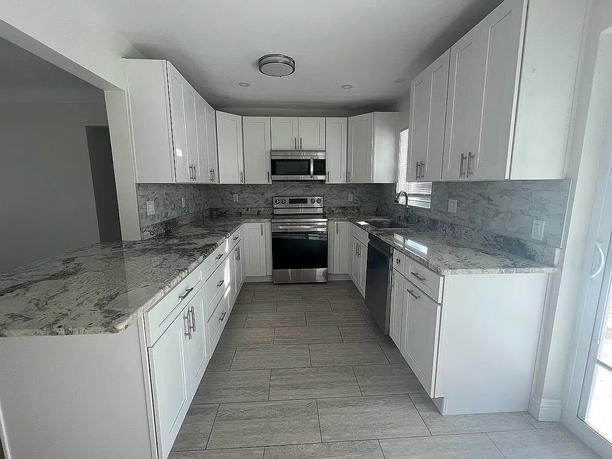 3 bed, 1445 sqft, $2,600 — Photo 4