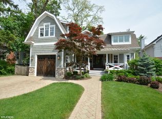 468 Hill Ave, Glen Ellyn, IL 60137