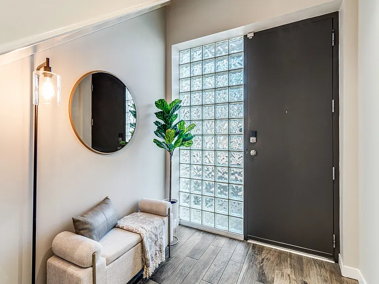 3352 Miro Pl — Photo 4