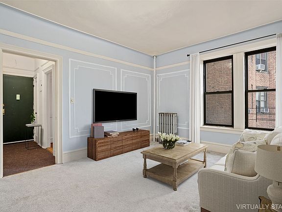 3rd image of 86-10 109th St APT Dd4