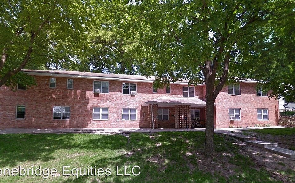 2nd image of 625 Irving St APT 7