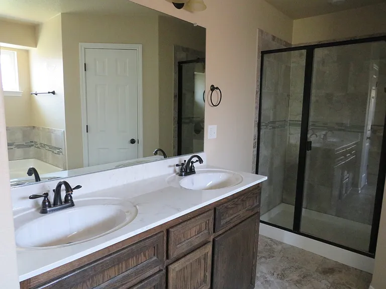 6601 Morganite Ln — Photo 10