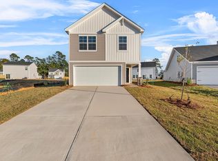 119 Southern Magnolia Ln, Laurens, SC 29360
