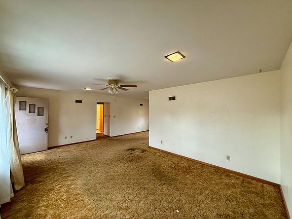 4th image of 917 N 12th St