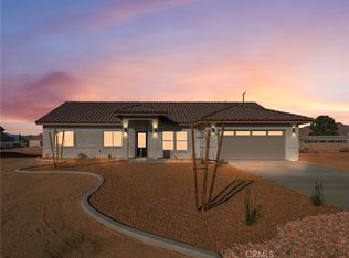 15605 Dale Evans Pkwy, Apple Valley, CA 92307