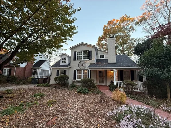 805 Twyckenham Dr, Greensboro, NC 27408