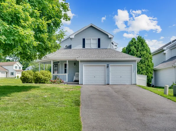 2 Beechwood Court, Newington, CT 06111