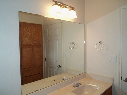 5th image of 900 Yi Dr #A