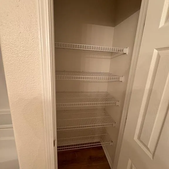 5009 Woodhaven Dr NE — Photo 9