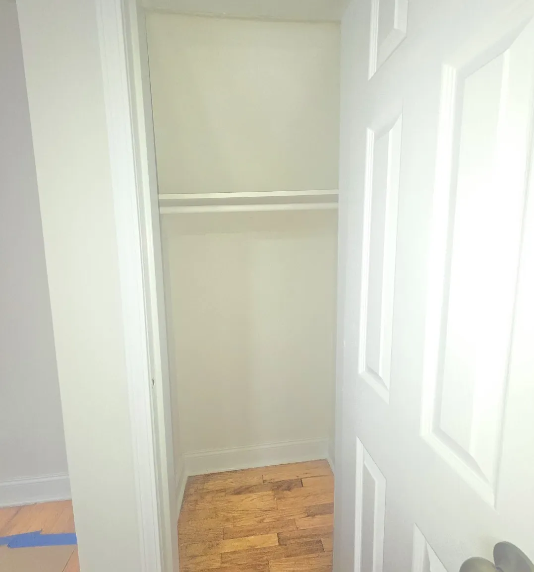 2 bed, 895 sqft, $2,698 — Photo 2