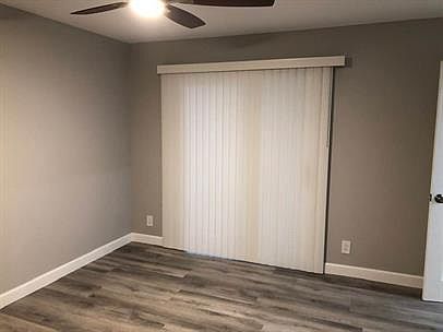4th image of 9560 Olive St #1