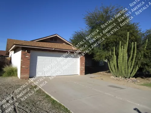 8342 W Orchid Ln Photo 1