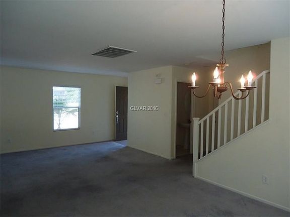 5th image of 644 Penshaw Bridge Ave
