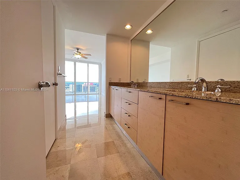 1850 S Ocean Dr #3706 — Photo 5