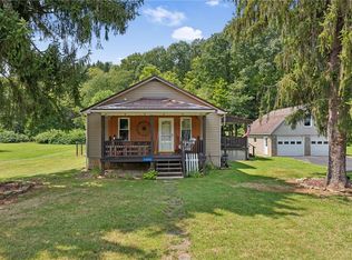 1661 Dime Rd, Vandergrift, PA 15690