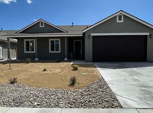 565 Country Hollow Dr, Fernley, NV 89408
