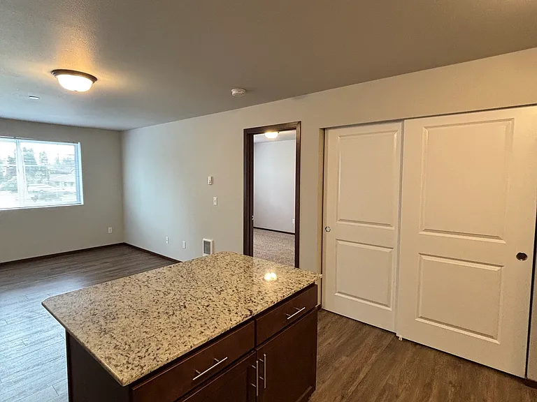 Mulberry Place — Photo 11