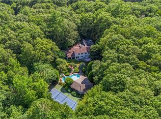 5 Severn Ct, East Greenwich, RI 02818