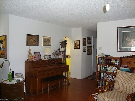 3rd image of 1113 Schooner Ln