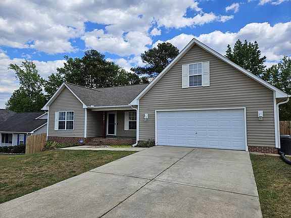 3rd image of 908 Broadmore Dr