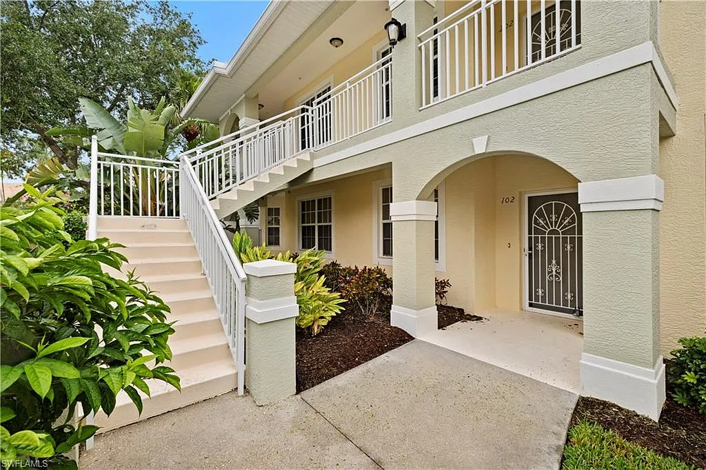 Building Photo - 2345 Carrington Ct #6-102
