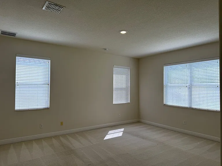 2740 Swoop Cir — Photo 25