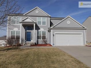 1612 NW 55th St, Kansas City, MO 64118