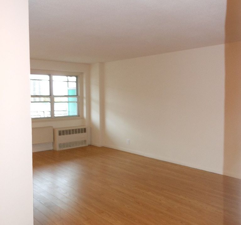 LIVING ROOM VIEW ONE