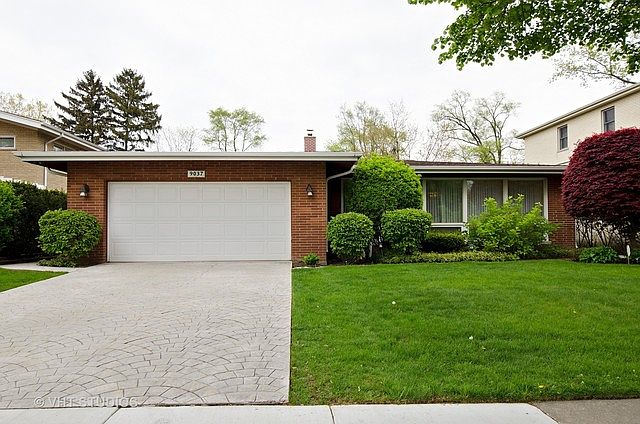 1st image of 9037 Kildare Ave