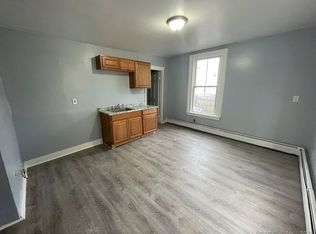 34 Park St #1, Bridgeport, CT 06608