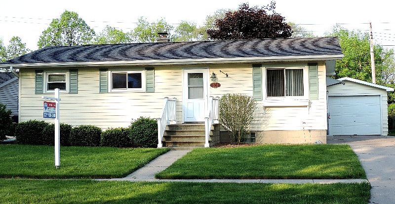 1st image of 503 W Smith St