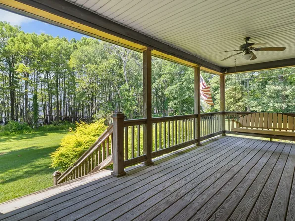 10129 Hudson Rd, Mooringsport, LA 71060