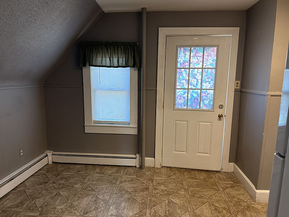 1st image of 1212 S Main Ave #3