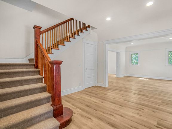 4th image of 1830 S Gramercy Pl #1828
