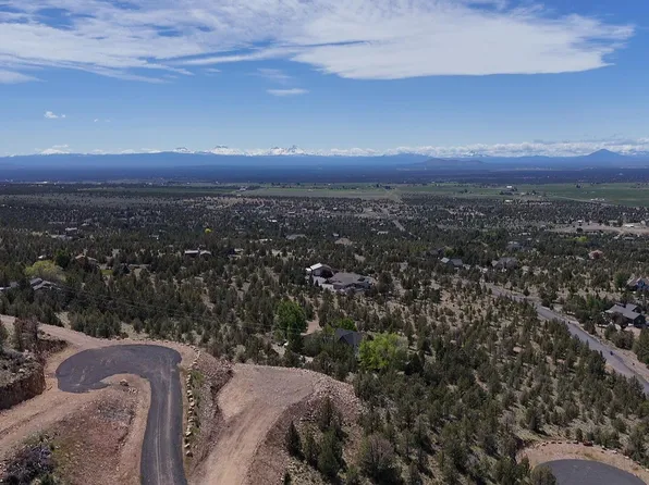 SW Red Cloud Rd #1356, Powell Butte, OR 97753