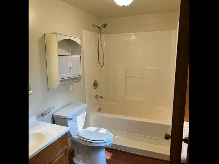 59 Riggs Dr — Photo 2