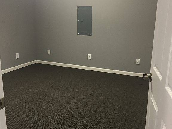 Office/bedroom 