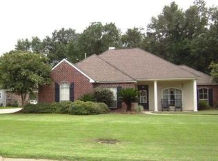 13425 Saint Marks Pl, Gonzales, LA 70737