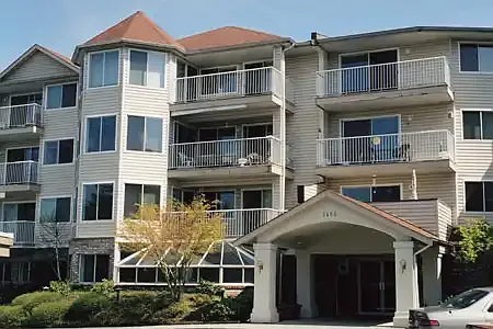 2 bed, 1.0 bath, 890 sqft, $1,695 — Photo 1