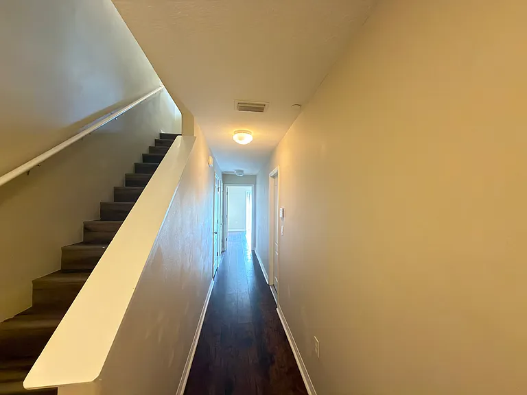 2536 Lexington Oak Dr — Photo 10