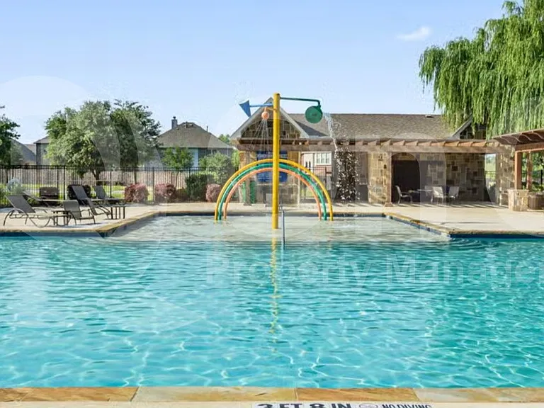 5304 Babcock Rd — Photo 30