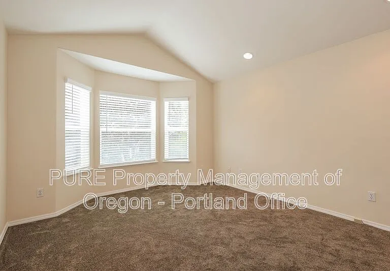 6038 S Hood Ave — Photo 17