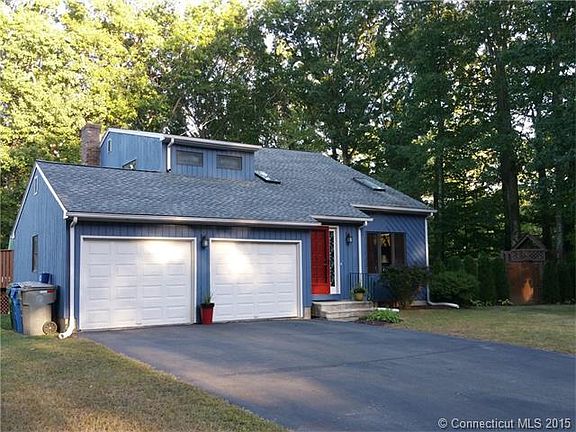 2nd image of 476 Marcia Dr