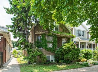 2827 W Fletcher St, Chicago, IL 60618